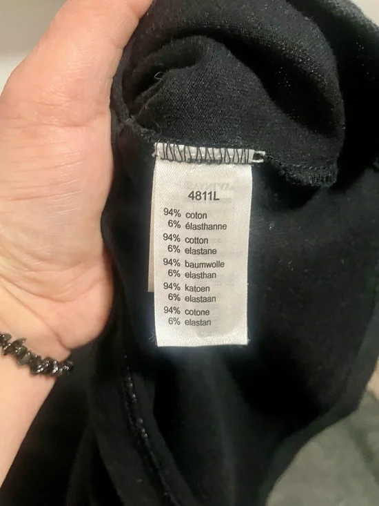 Lacoste Black Polo Top with Green Crocodile Emblem - Picture 4 of 4